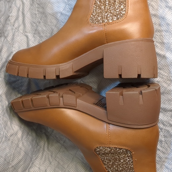 Universal Thread Stylish Tan Ankle Boots for Women - Picture 8 of 16